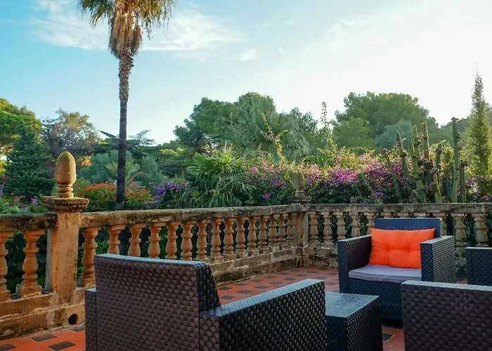 Πανσιόν Open Sky 3*