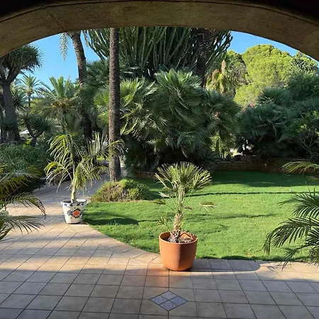 Open Sky Casa de hóspedes 3*